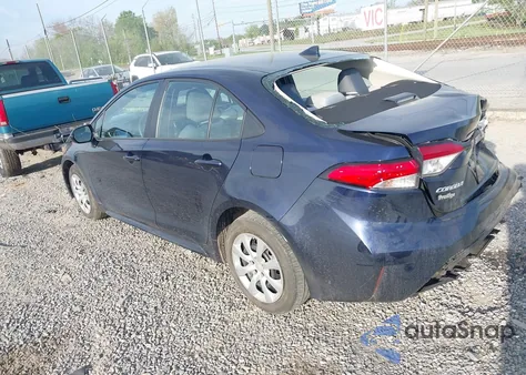 2020 Toyota Corolla Le z USA, uszkodzony, nr VIN 5YFEPRAE2LP110672
